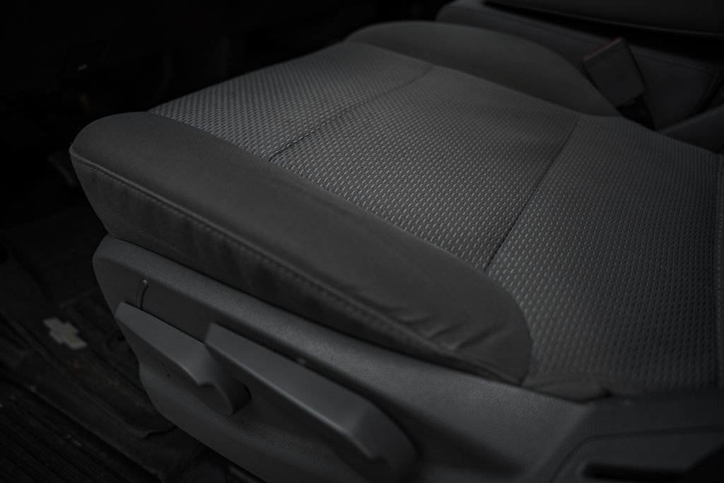 Used 2017 Chevrolet Silverado 3500 W/T w/ WT Convenience Package image 33