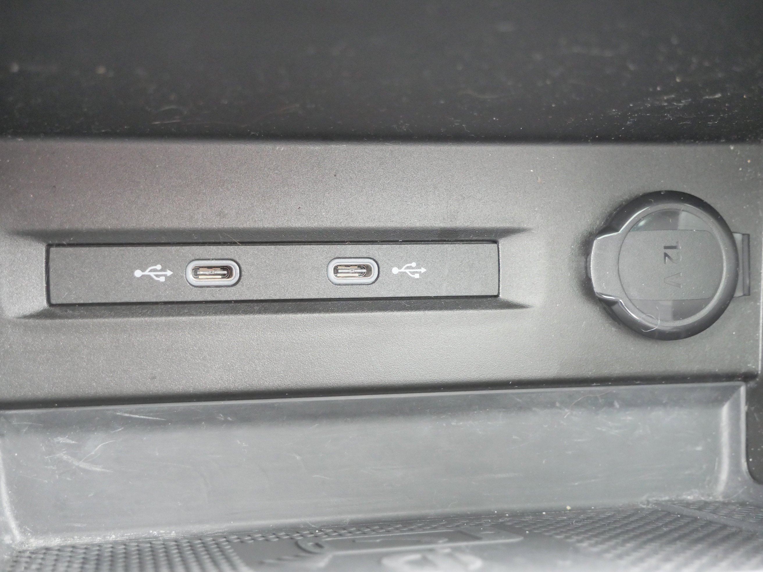 Certified 2023 Volkswagen Taos SE w/ Panoramic Sunroof Package image 29