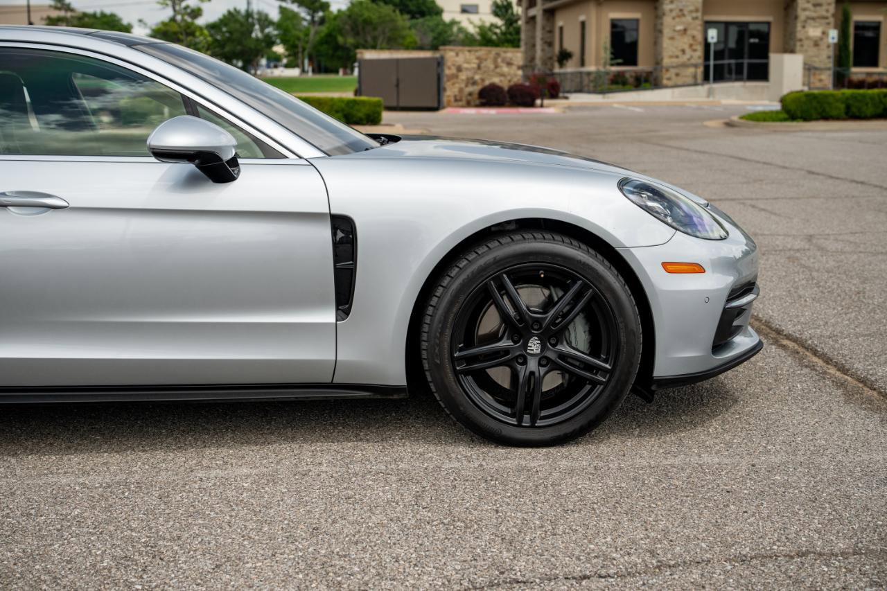Used 2017 Porsche Panamera 4S AWD/4WD image 13