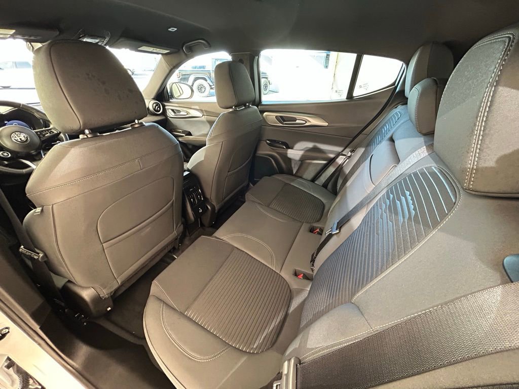 New 2025 Alfa Romeo Tonale image 25