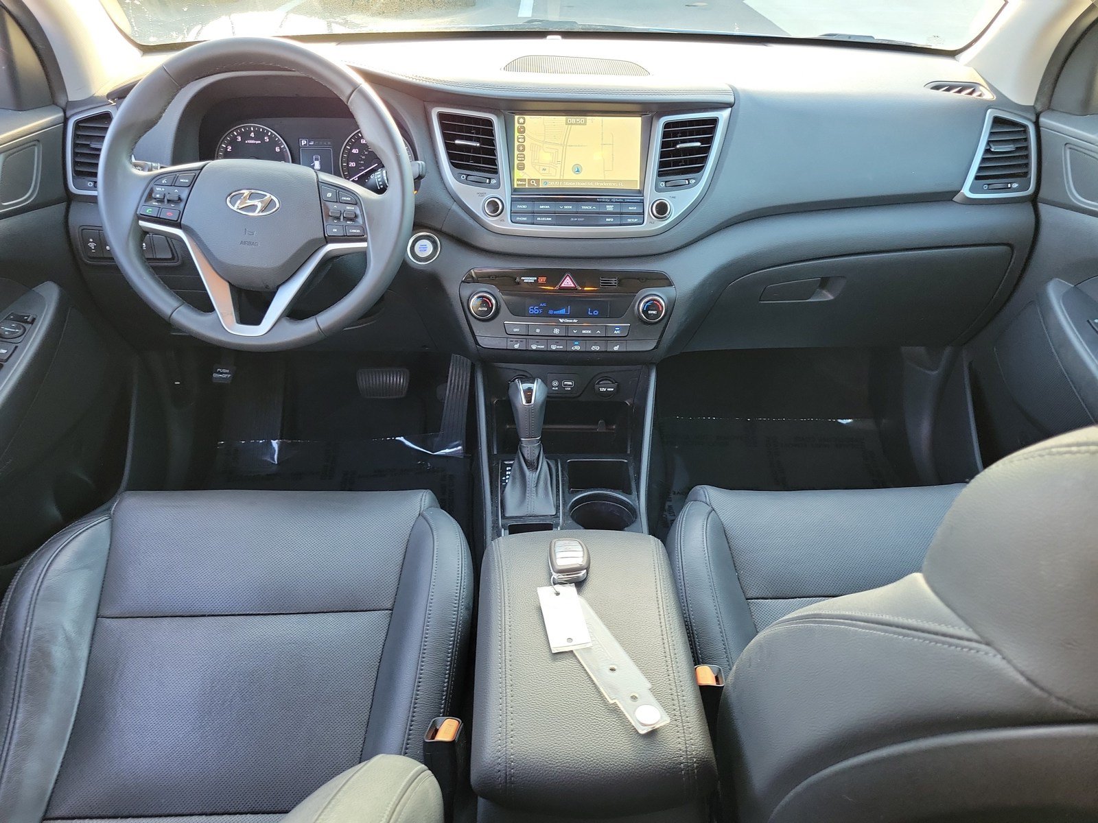 Used 2017 Hyundai Tucson SE Plus AWD/4WD image 28
