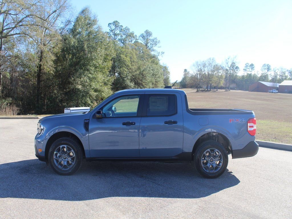 New 2026 Ford Maverick XLT w/ XLT Luxury Package image 12