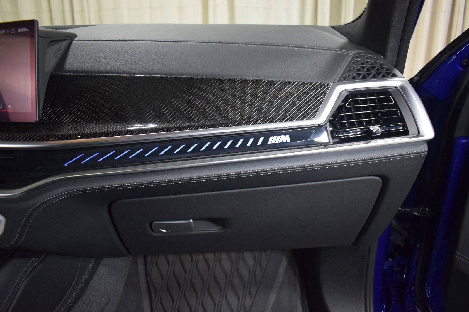 Used 2025 BMW X5 M Competition AWD/4WD image 26