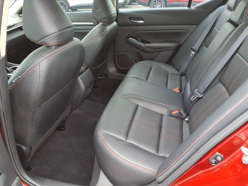Certified 2024 Nissan Altima 2.5 SR w/ SR Premium Package FWD image 5