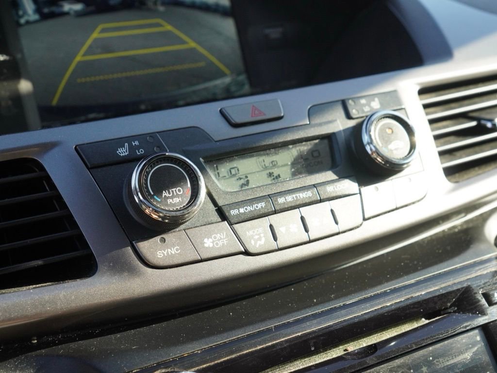 Used 2014 Honda Odyssey Touring image 18