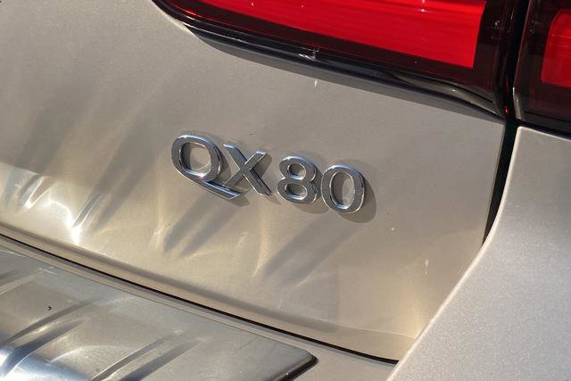 Used 2023 INFINITI QX80 Premium Select w/ Cargo Package AWD/4WD image 39