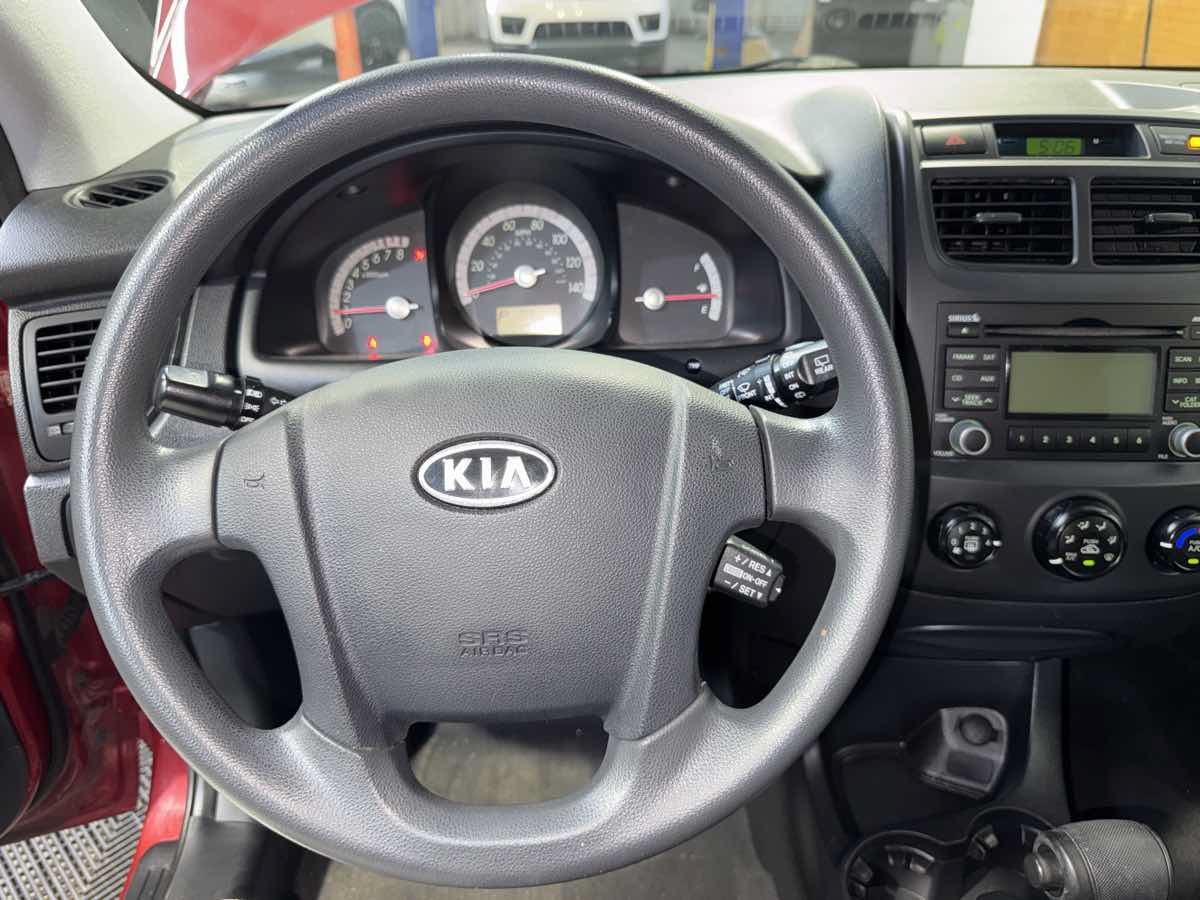 Used 2009 Kia Sportage LX FWD image 16