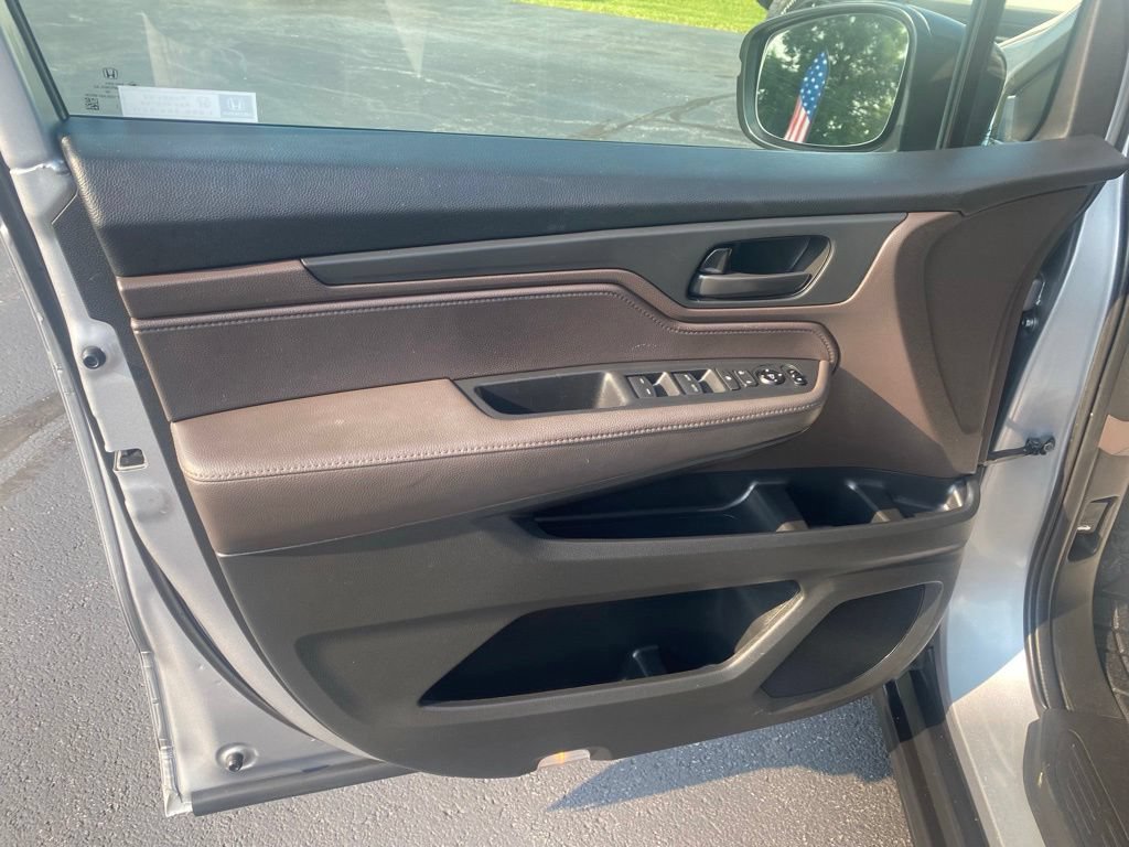 Used 2018 Honda Odyssey LX image 9