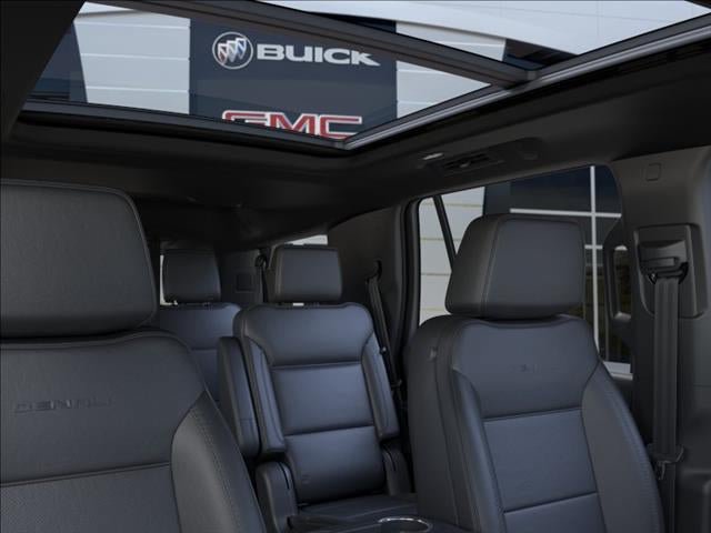 New 2026 GMC Yukon Denali w/ Sun & Power Step Package AWD/4WD image 24