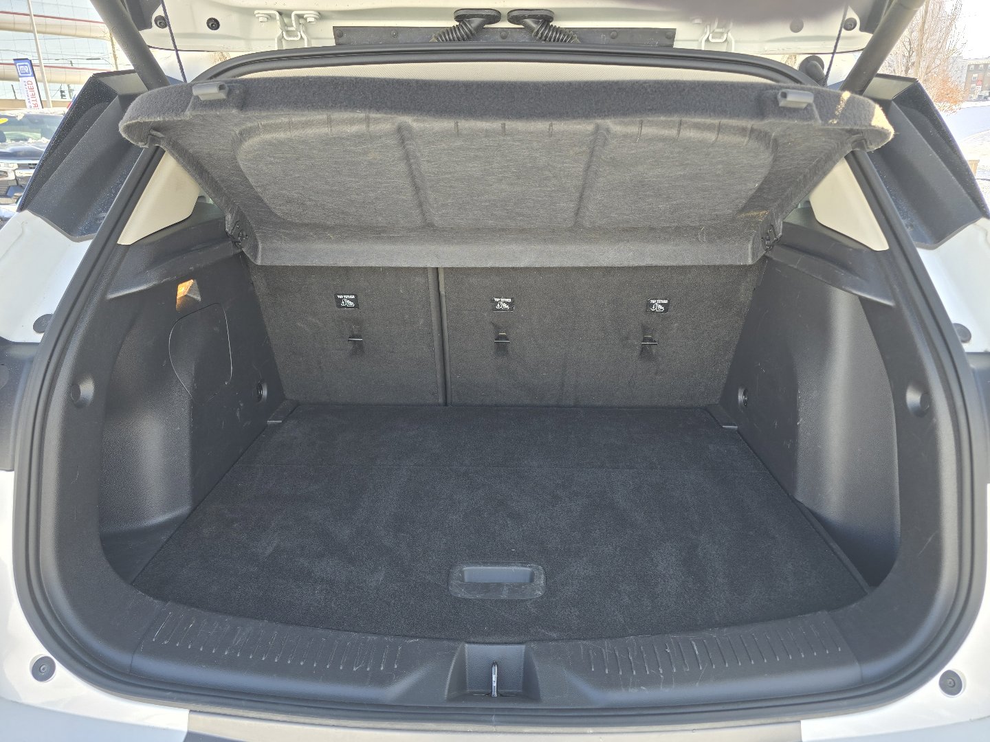 Used 2023 Buick Encore GX Essence w/ Advanced Technology Package image 29