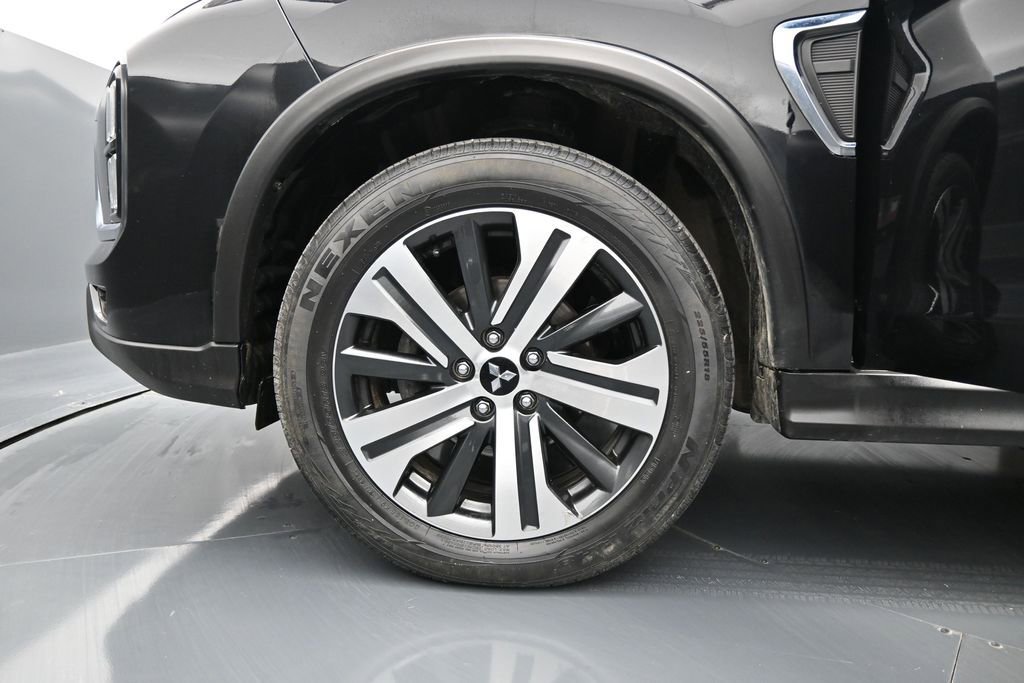 Used 2020 Mitsubishi Outlander Sport SE FWD image 25