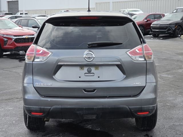 Used 2016 Nissan Rogue S image 14