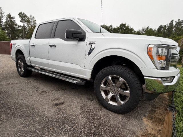 Used 2022 Ford F150 XLT w/ Equipment Group 302A High AWD/4WD image 11