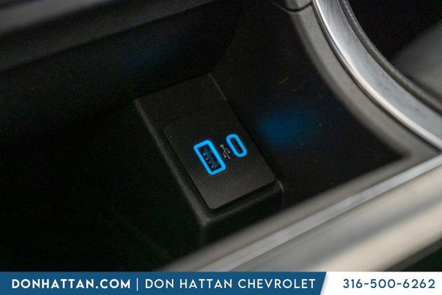 Used 2022 Ford Edge Titanium image 12