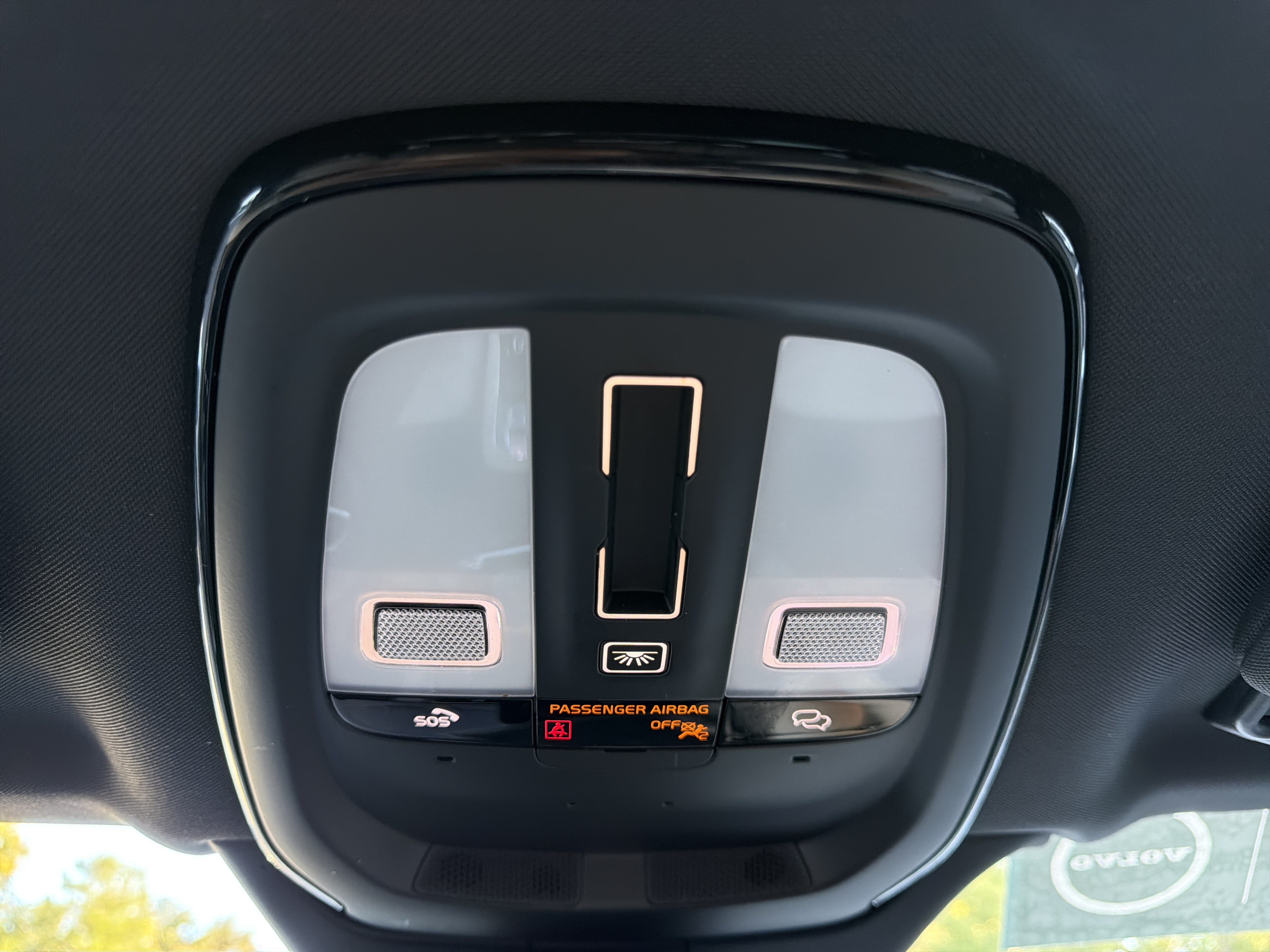 Certified 2025 Volvo XC90 B5 Core AWD/4WD image 29