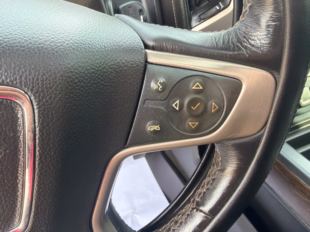 Used 2018 GMC Sierra 3500 Denali w/ Suspension Package, Off-Road AWD/4WD image 10