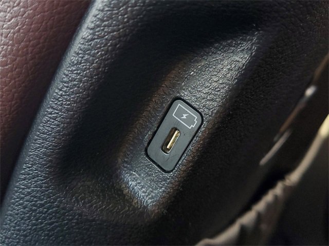 Used 2024 Kia Telluride EX w/ EX Captain's Chair Package image 14