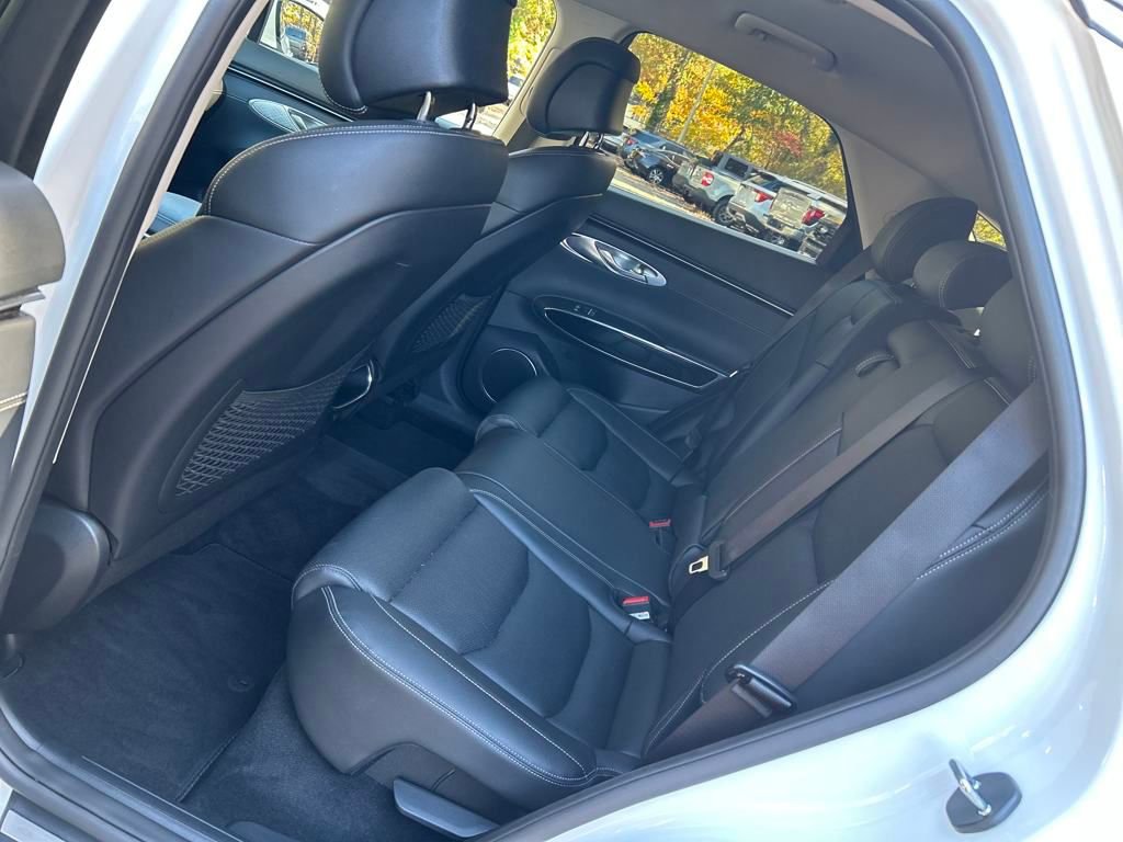 Used 2025 Genesis GV70 2.5T image 24