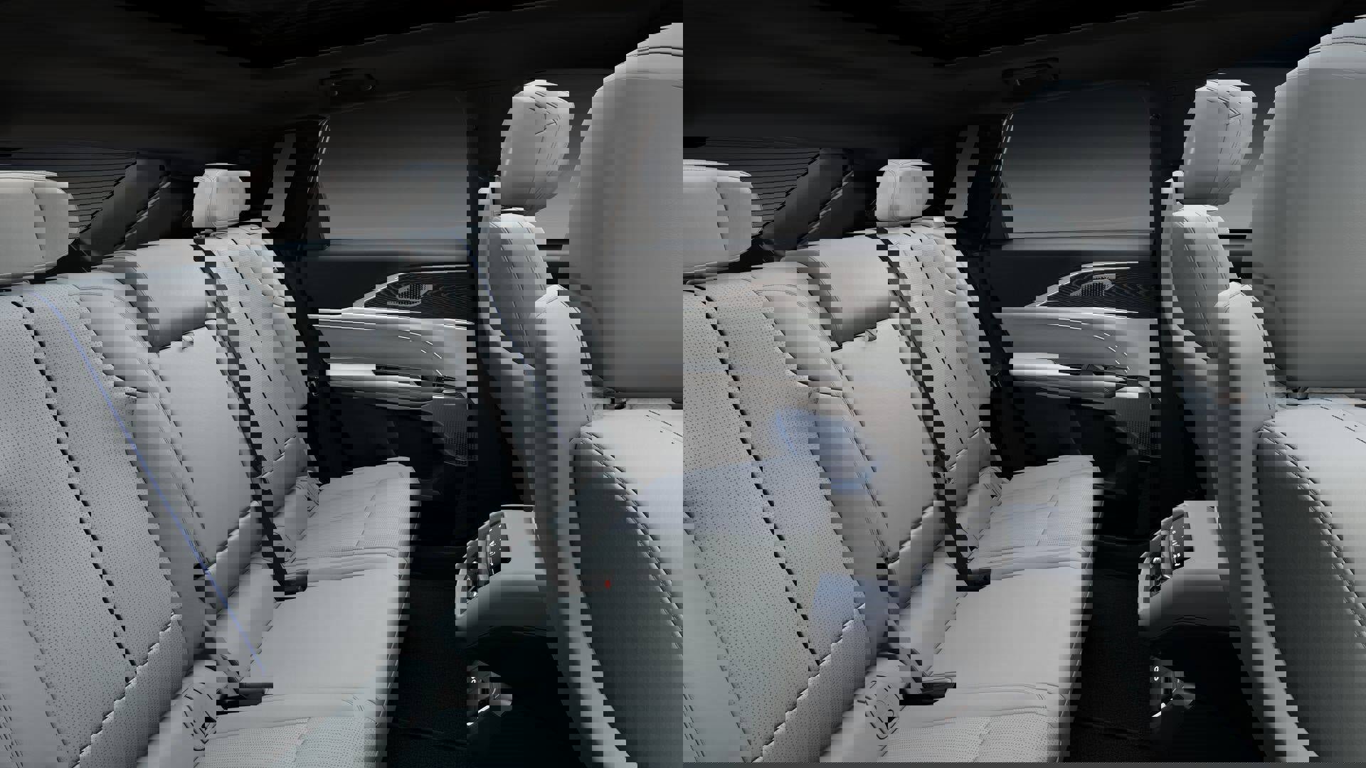 New 2024 Cadillac Lyriq Luxury image 42