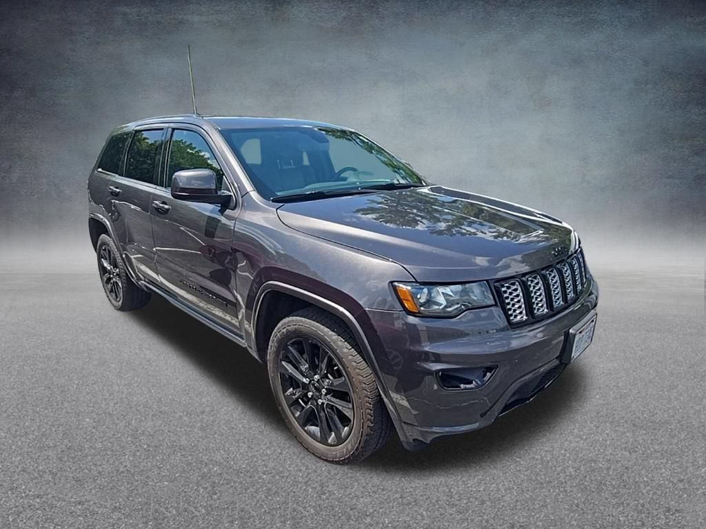 Used 2019 Jeep Grand Cherokee Altitude AWD/4WD image 9