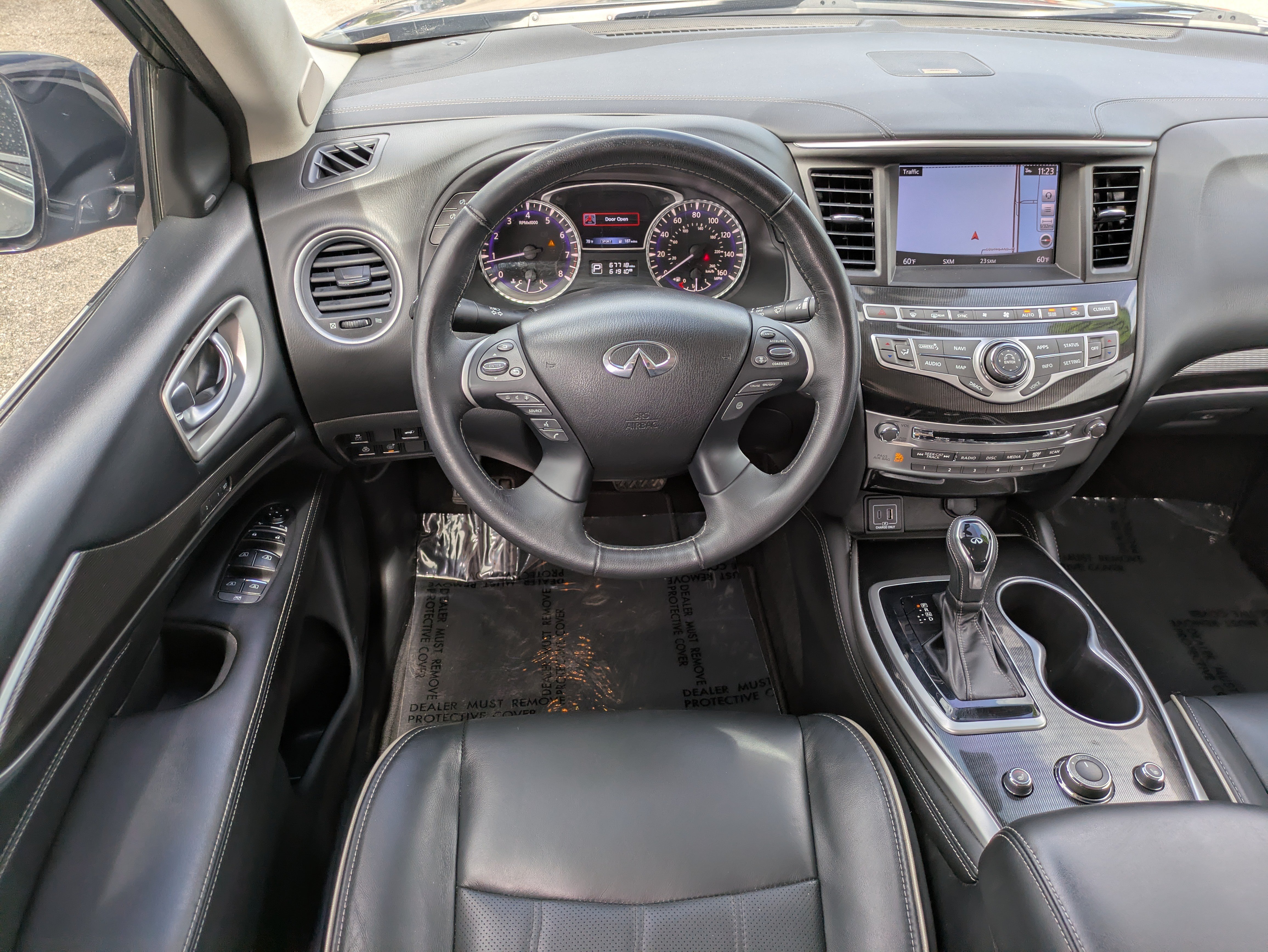 Used 2020 INFINITI QX60 Luxe w/ Essential Package FWD image 16