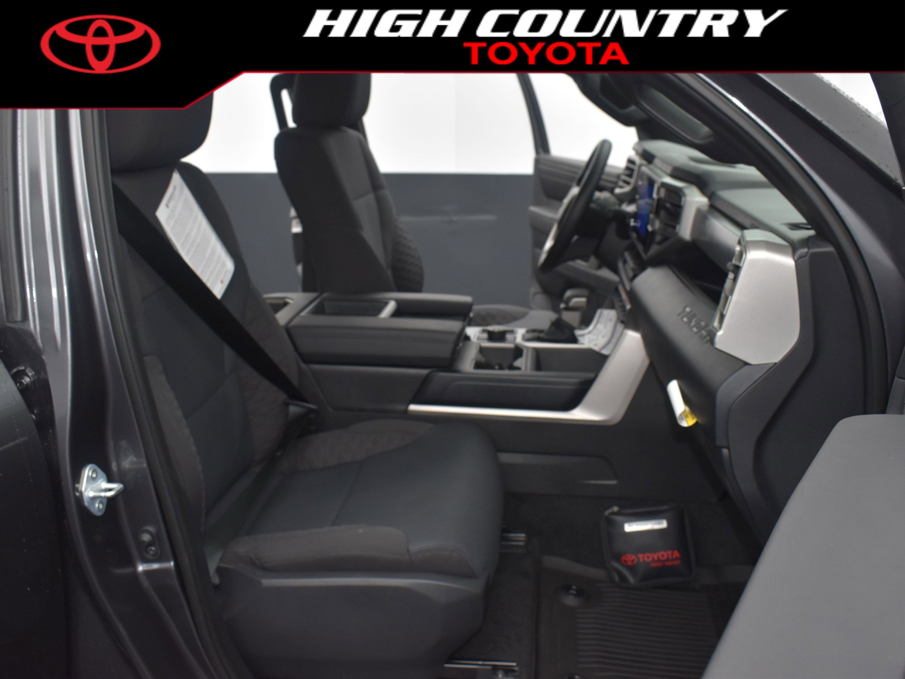 New 2026 Toyota Tundra SR5 w/ SR5 Convenience Package image 25