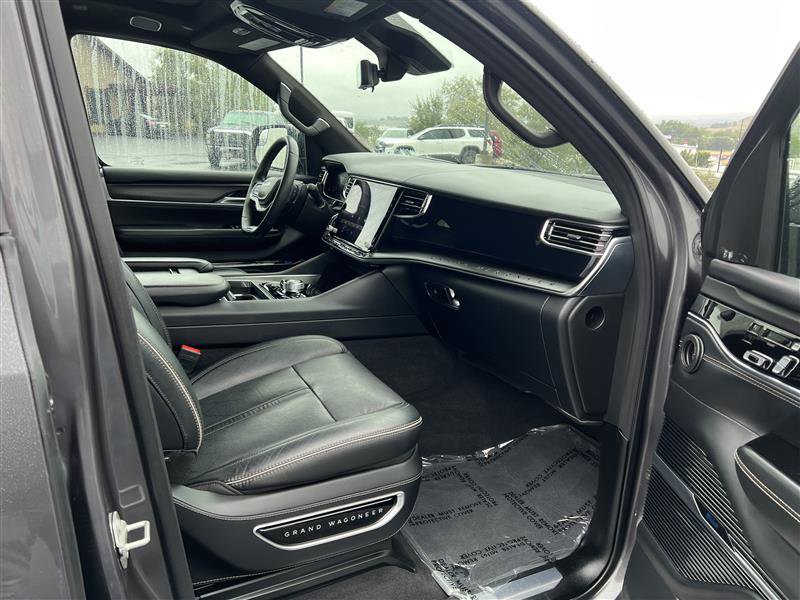 Used 2024 Jeep Grand Wagoneer Series II w/ Quick Order Packagew 28T image 10