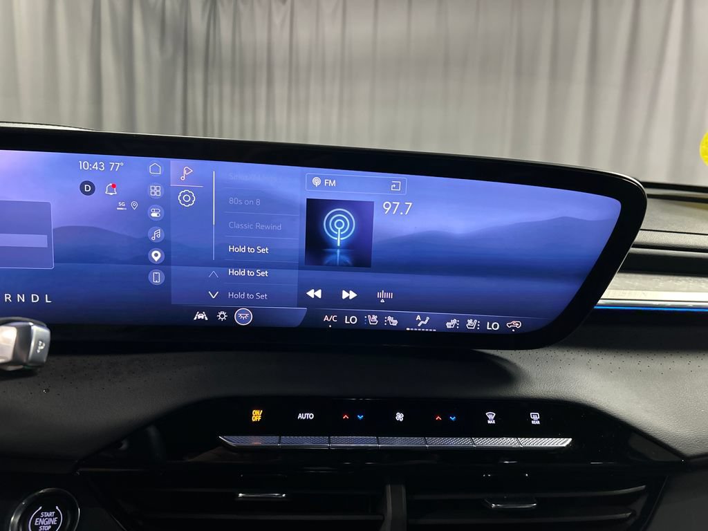 Used 2026 Buick Enclave Avenir w/ Super Cruise Package FWD image 17