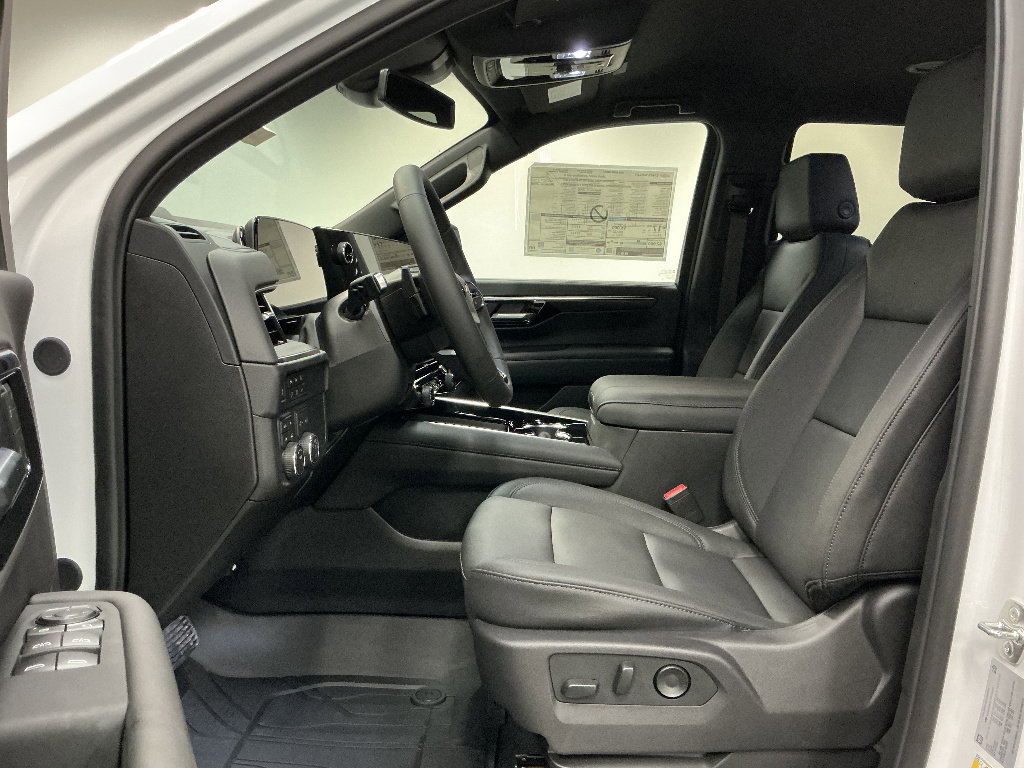 New 2026 Chevrolet Tahoe LT w/ Comfort Package AWD/4WD image 8