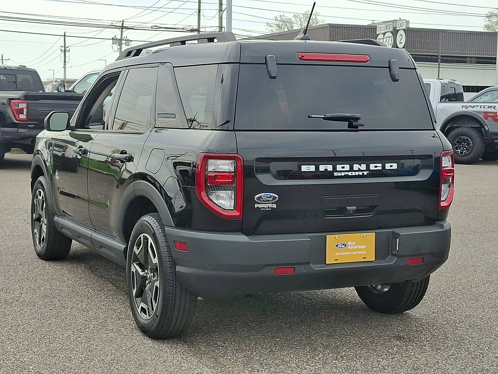 Certified 2023 Ford Bronco Sport Outer Banks w/ Tech Package image 8