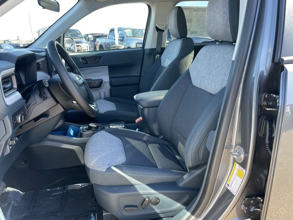 New 2025 Ford Maverick XLT w/ XLT Luxury Package image 7