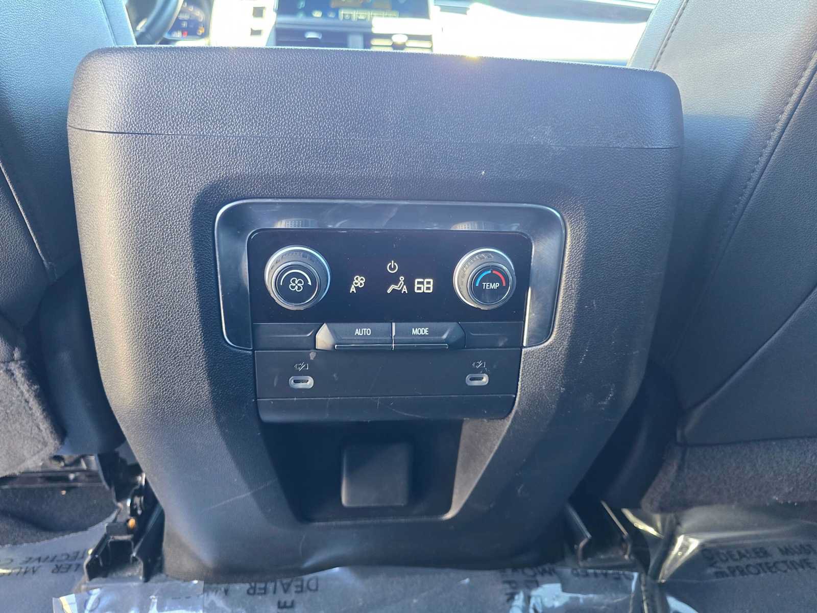 Used 2024 Chevrolet Tahoe LT AWD/4WD image 19