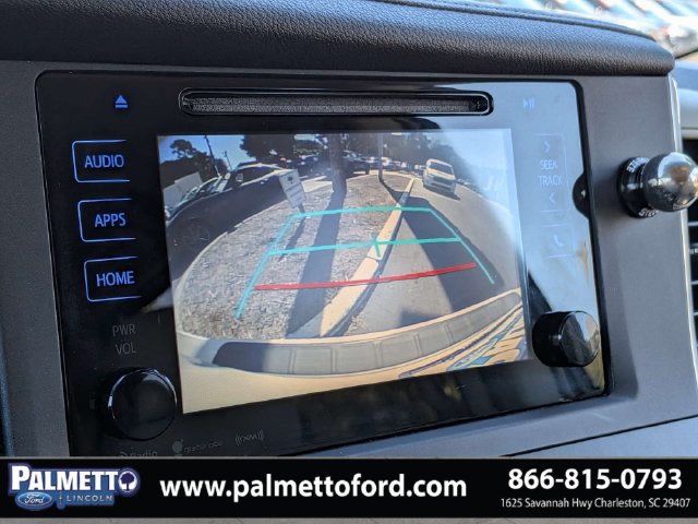 Used 2016 Toyota Sienna XLE FWD image 22