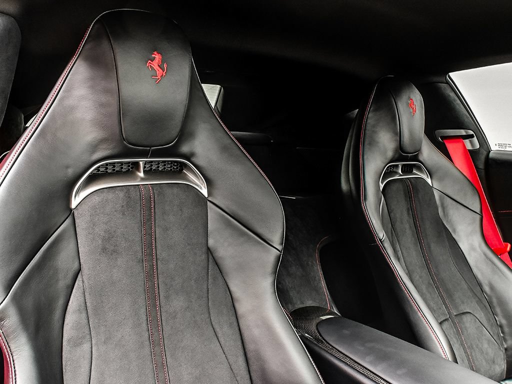 Certified 2025 Ferrari 12Cilindri RWD image 21
