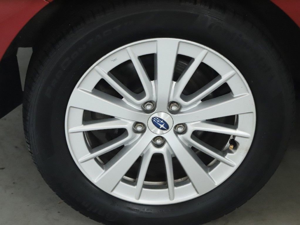 Used 2018 Subaru Impreza 2.0i Premium AWD/4WD image 12