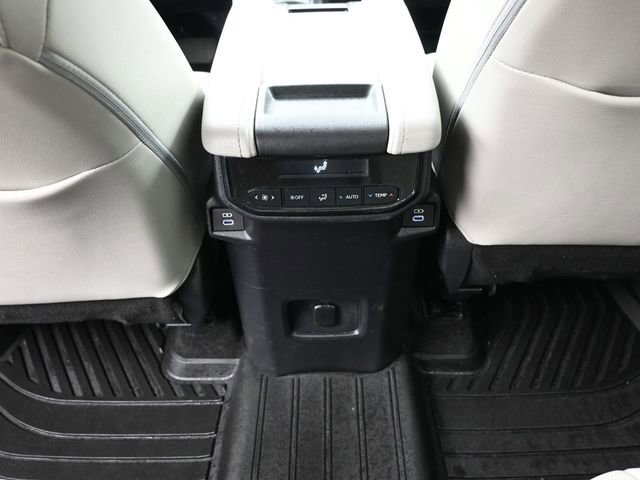 Certified 2024 Toyota Grand Highlander XLE image 26