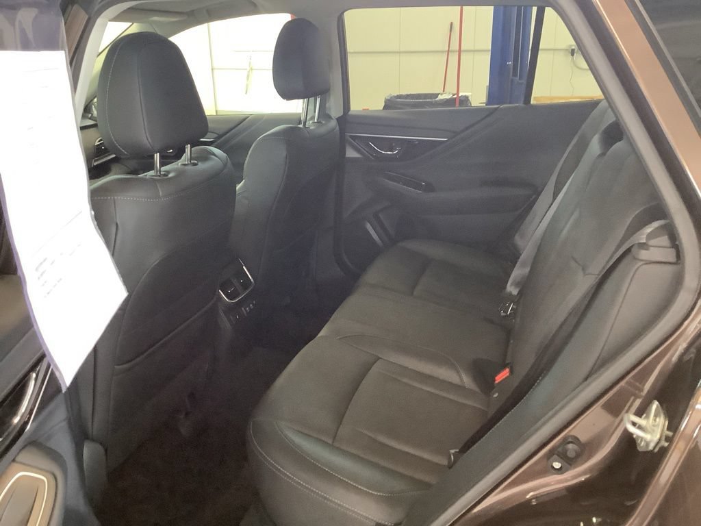 Certified 2022 Subaru Outback Limited AWD/4WD image 15