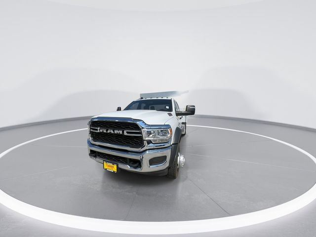 New 2024 RAM 5500 Tradesman w/ Chrome Appearance Group AWD/4WD image 3