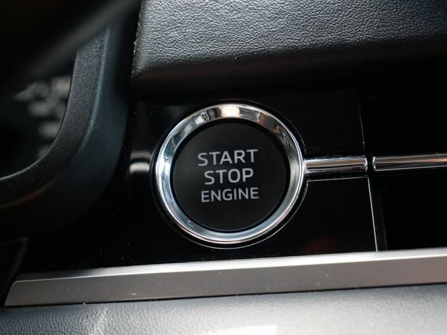Used 2024 Mitsubishi Outlander SE AWD/4WD image 25