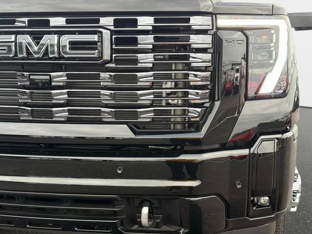 New 2026 GMC Sierra 3500 Denali Ultimate AWD/4WD image 9