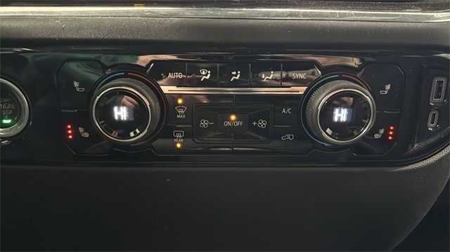 Used 2023 Chevrolet Silverado 1500 LT image 8