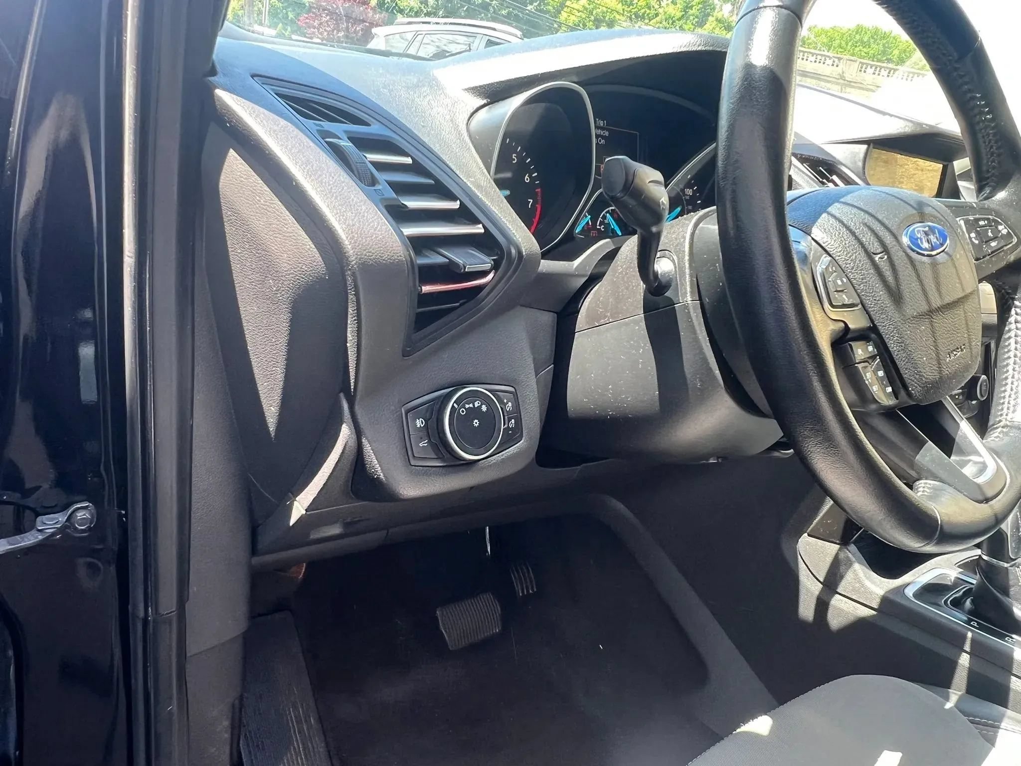 Used 2019 Ford Escape SE AWD/4WD image 13