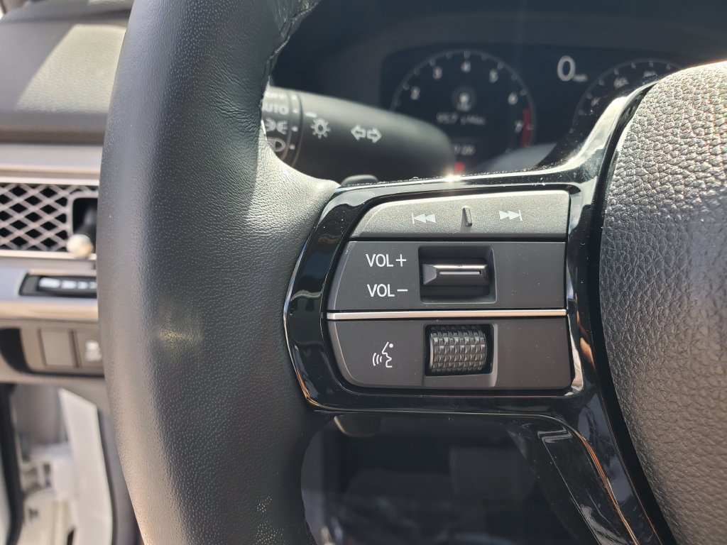 Certified 2025 Acura Integra FWD image 24