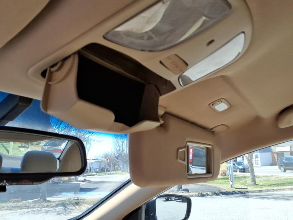 Used 2012 Hyundai Sonata GLS image 23