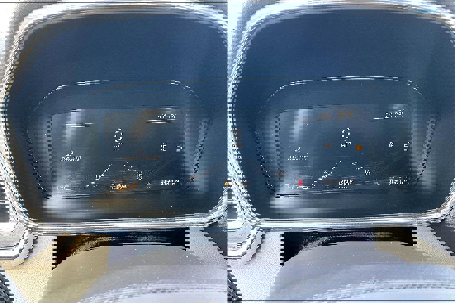 Used 2019 Lincoln Continental Select image 13