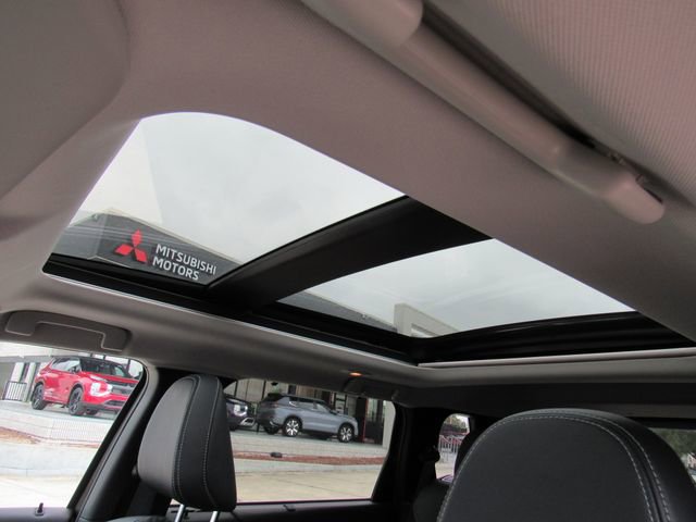 Used 2024 Mitsubishi Outlander SEL FWD image 26
