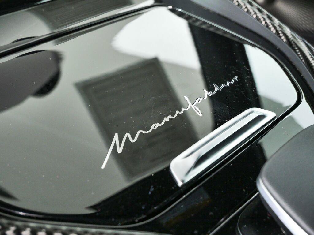 Used 2025 Mercedes-Benz SL 63 AMG 4MATIC image 18