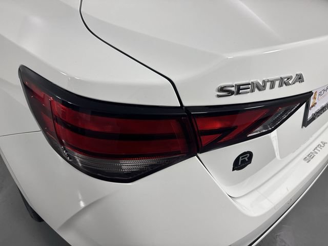 Used 2023 Nissan Sentra SV FWD image 29