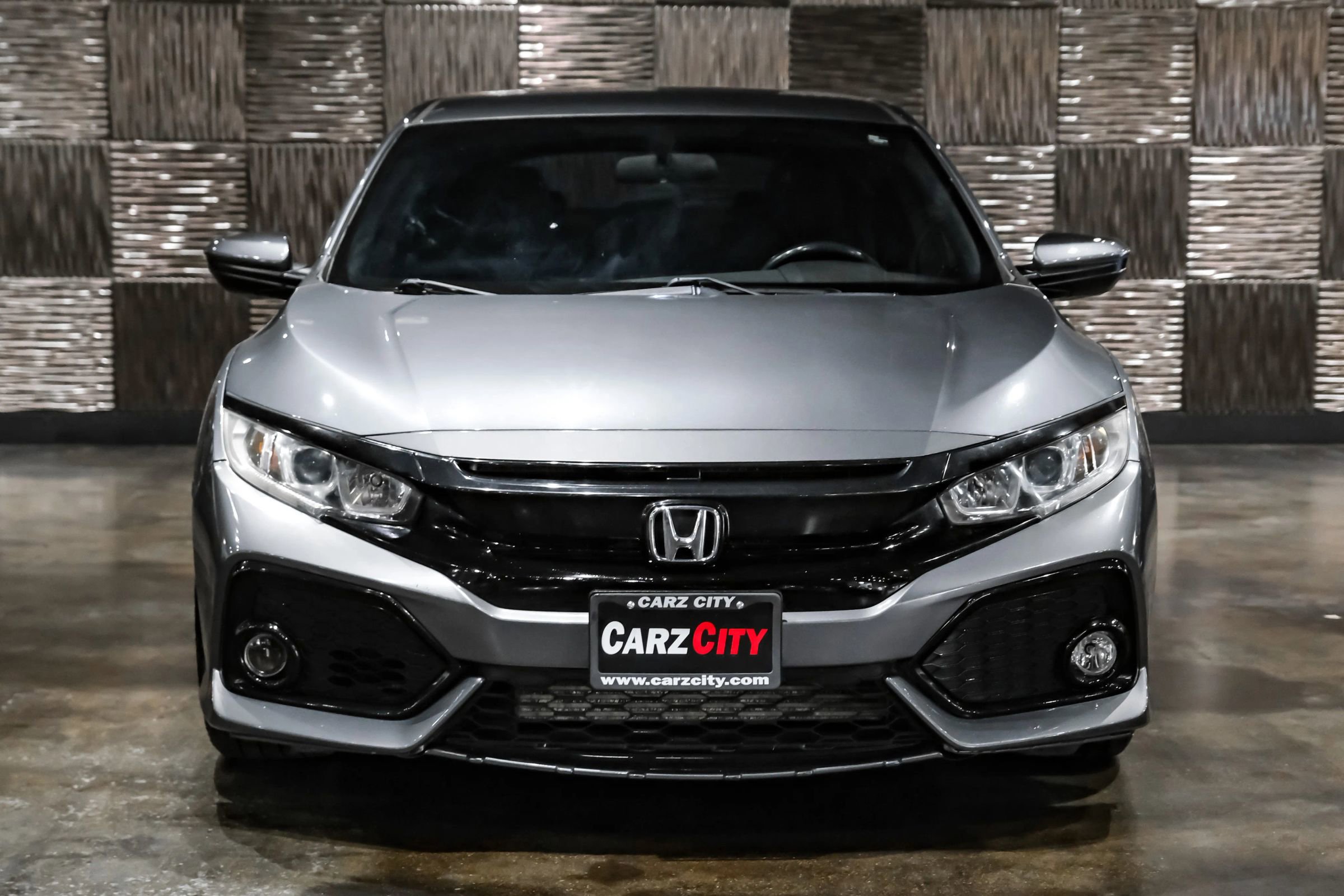 Used 2018 Honda Civic Sport image 5
