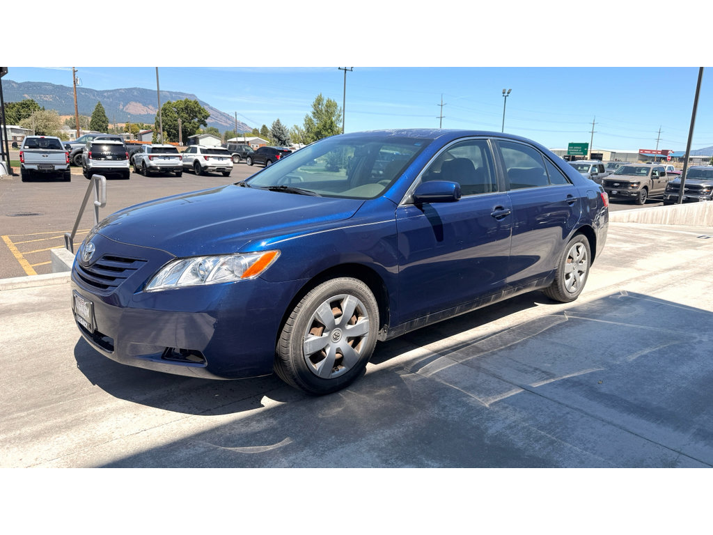 Used 2007 Toyota Camry LE FWD image 3